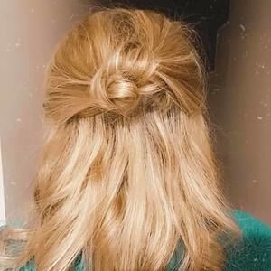 Meet your Posher, Andra